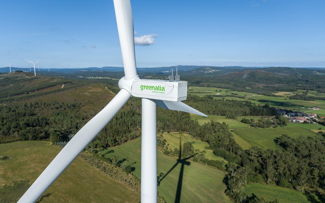 Luz verde para los parques eólicos de Greenalia que suministrarán energía verde a precio competitivo a la multinación RESONAC