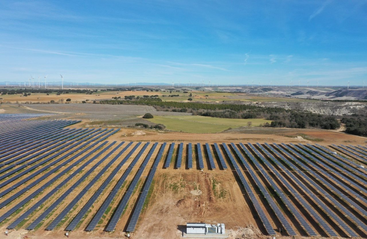 Iberdrola Construye En Castilla Y León La Primera Planta Híbrida Eólica ...