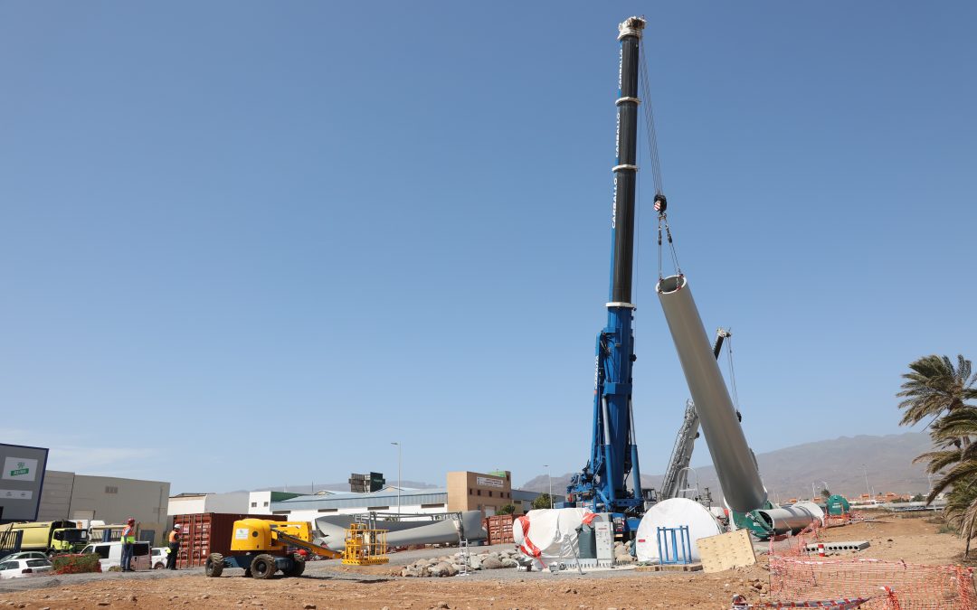 Los seis nuevos aerogeneradores de Arinaga de Enel Green Power ya miran al cielo