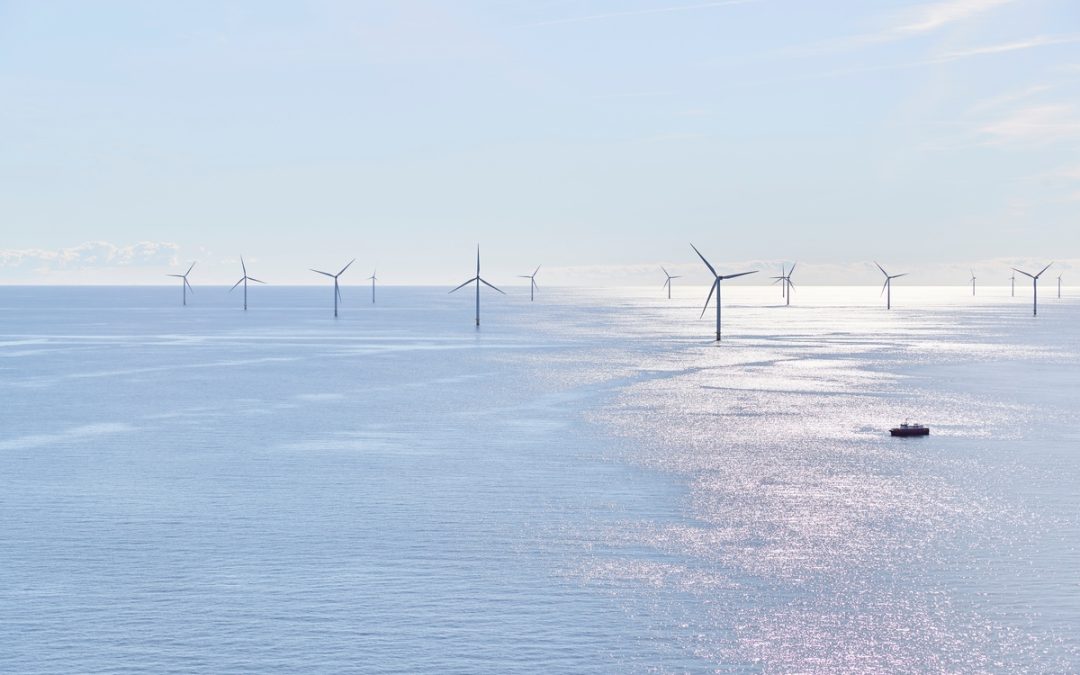 Ørsted publica un plan de siete puntos para superar el temporal al que se enfrenta la industria eólica marina en el mundo
