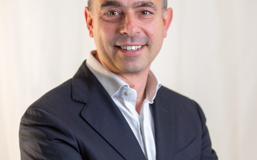 Marco Guarneroli, Head de Vector Renewables, es el protagonista de la entrevista del mes en nuestra newsletter