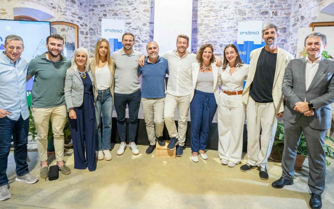 Conexión a Tierra lleva a la Sierra de Aracena su propuesta de diálogo entre renovables y entorno rural