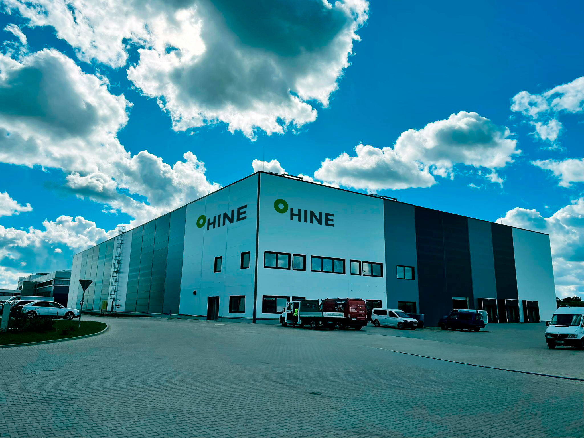 HINE Group inaugura su primera planta en Polonia y refuerza su presencia en Europa Central y del Este