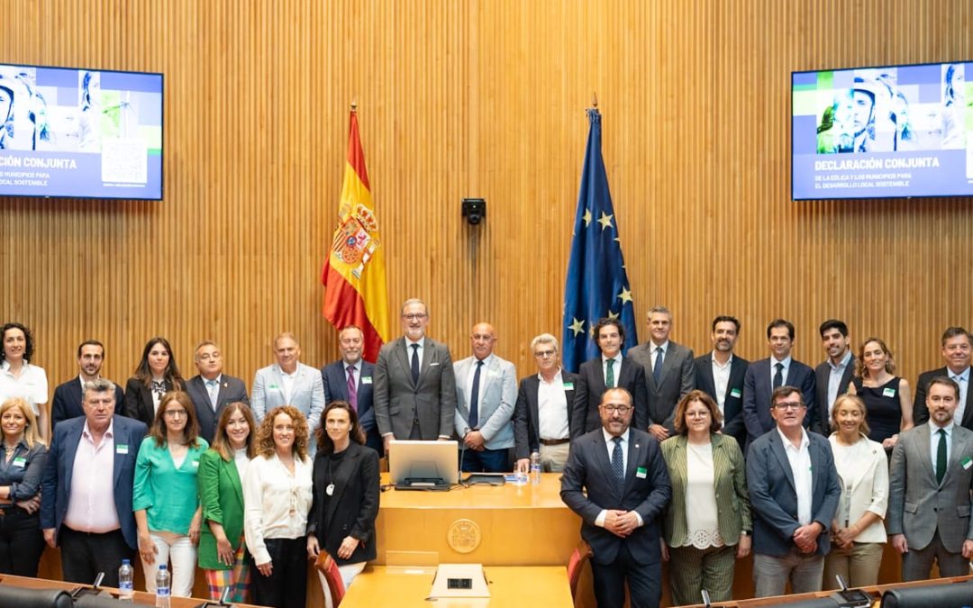 Se presenta la primera Declaración del sector eólico y municipios españoles para un desarrollo local sostenible