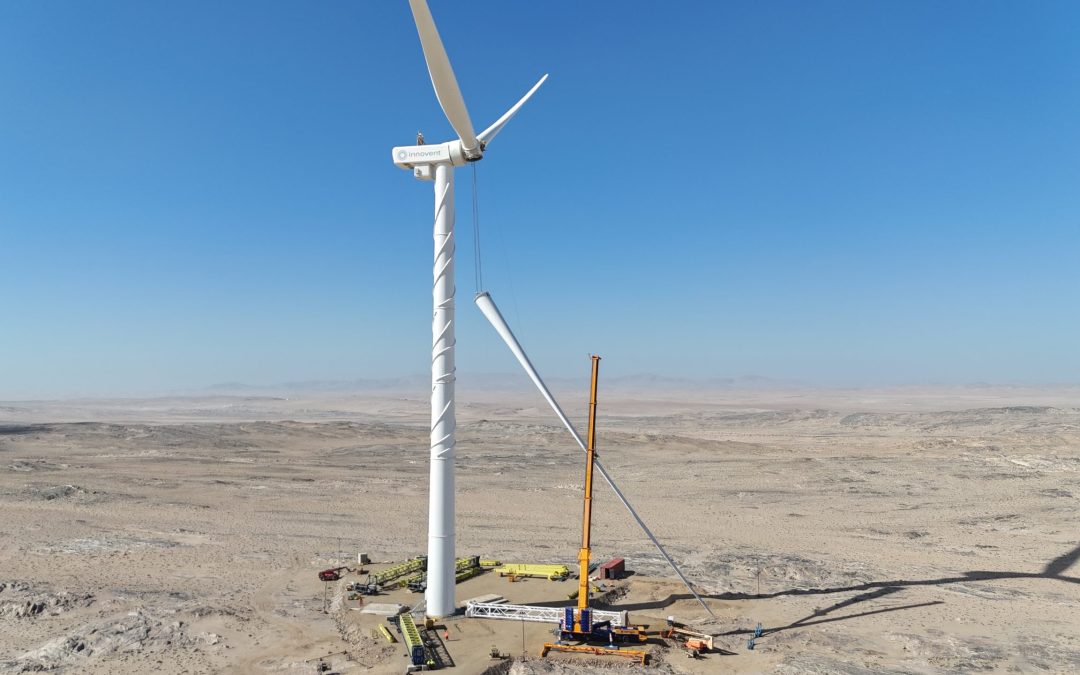 Nabrawind valida con éxito en Namibia su sistema “crane-less” para el montaje de aerogeneradores en condiciones de viento extremo